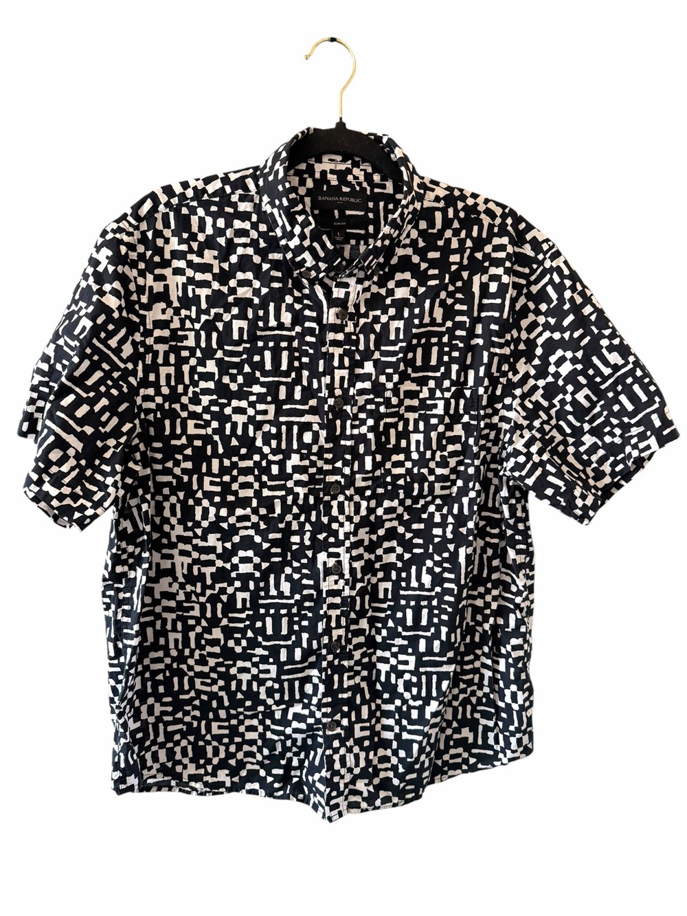 Banana Republic 100% cotton Black & White Short-Sleeve Button-Down Shirt